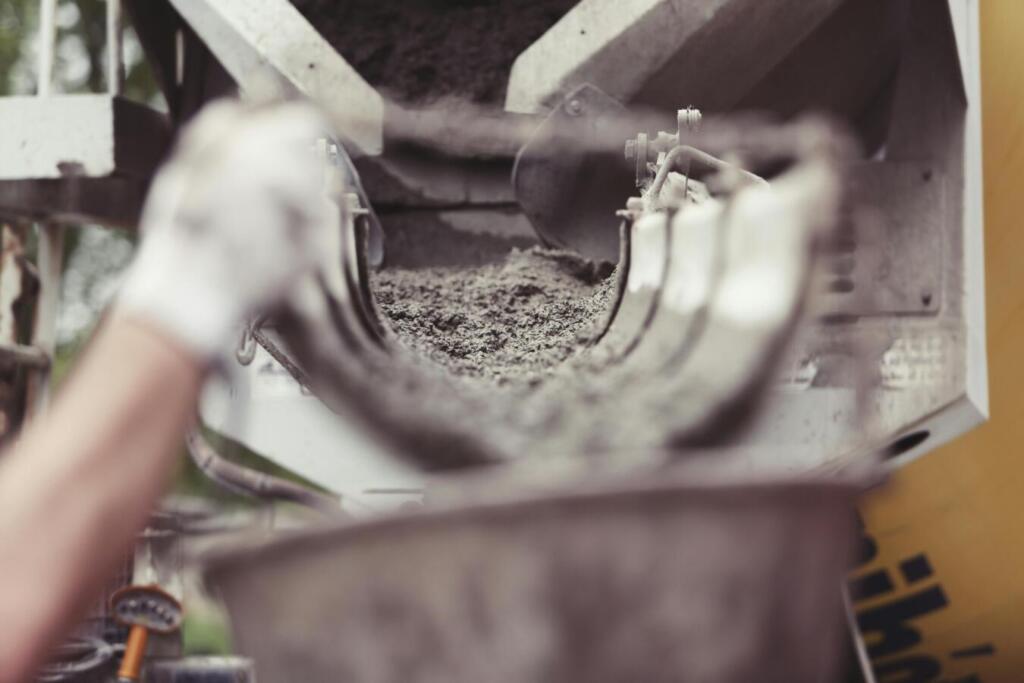 Como proteger estruturas de concreto em barragens